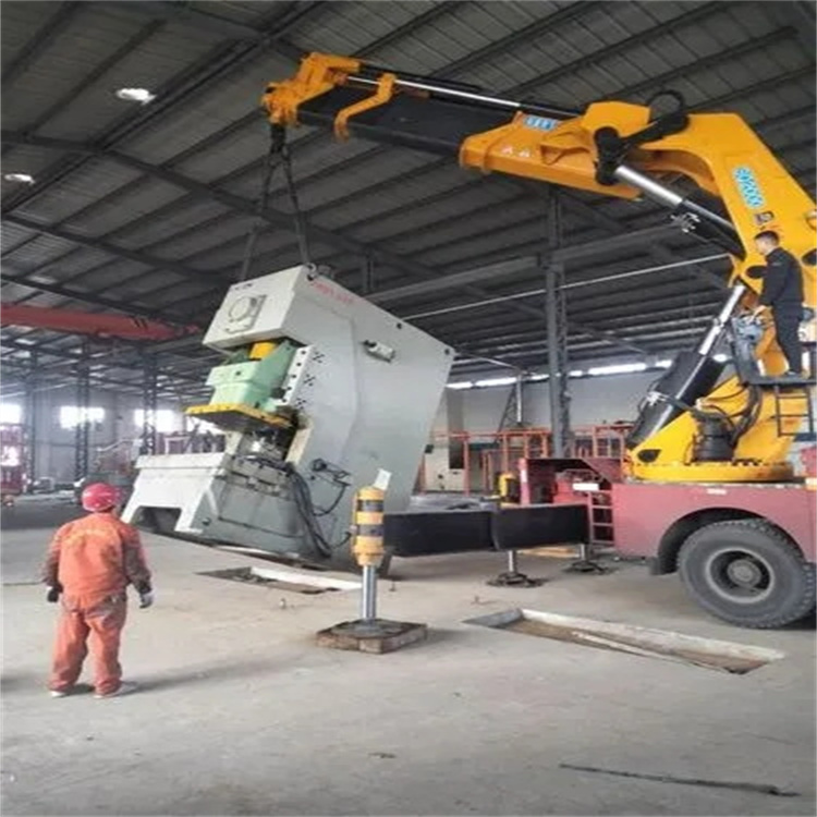 石壁镇80吨折臂吊车出租附近电话